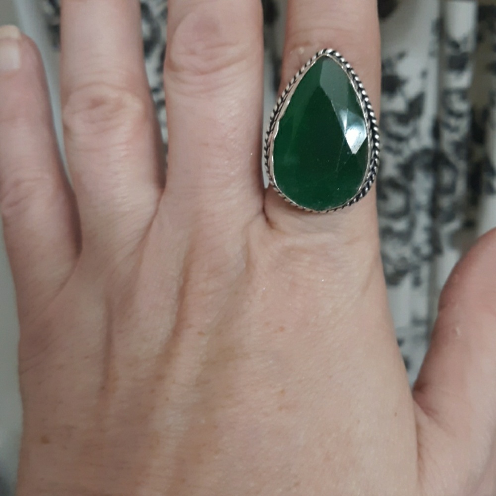 New Emerald 925 Silver Ring. - Picture 4 of 8